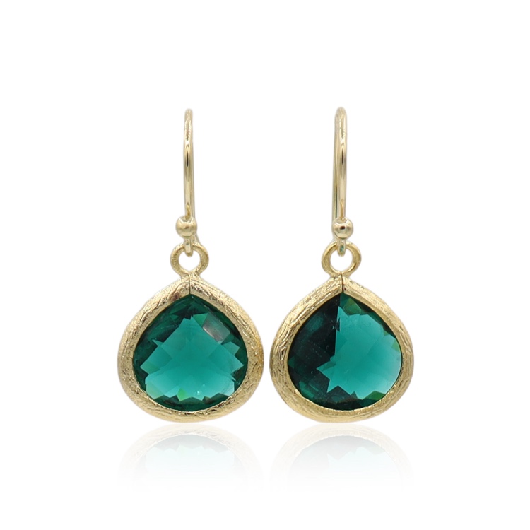 Callysta's Findings - Earrings Emerald Triangles