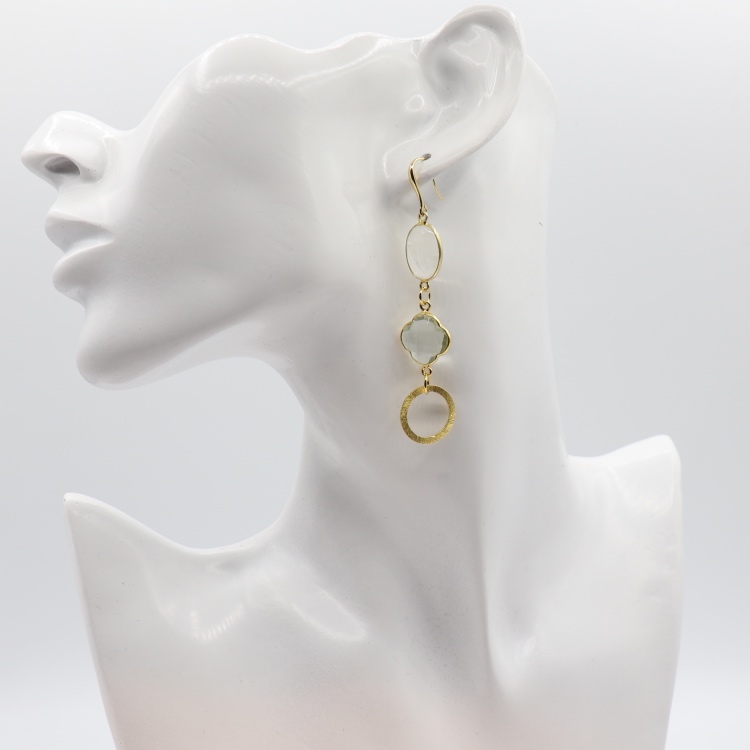 Callysta's Findings - Earrings Moonstone Prehnite model