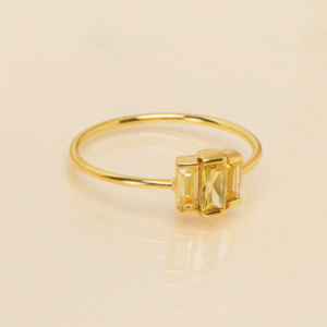 Une a Une - Ring 3 Crystal Gold