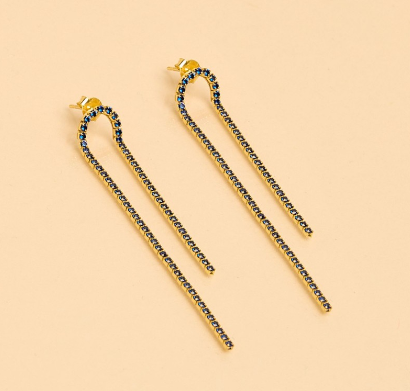 Une a Une - blue snake earrings