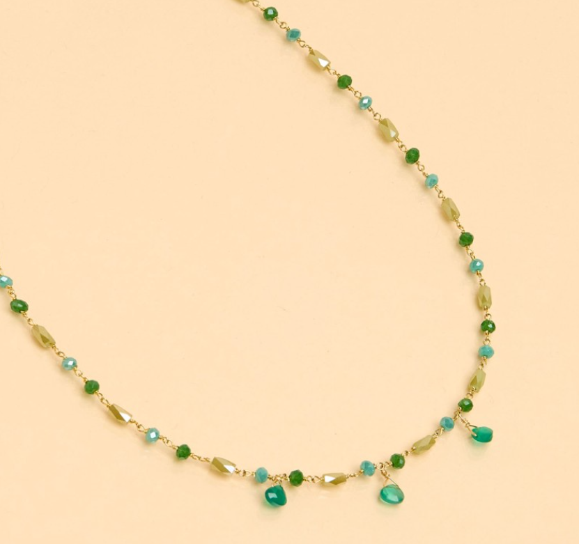 Une a Une - green andromache necklace