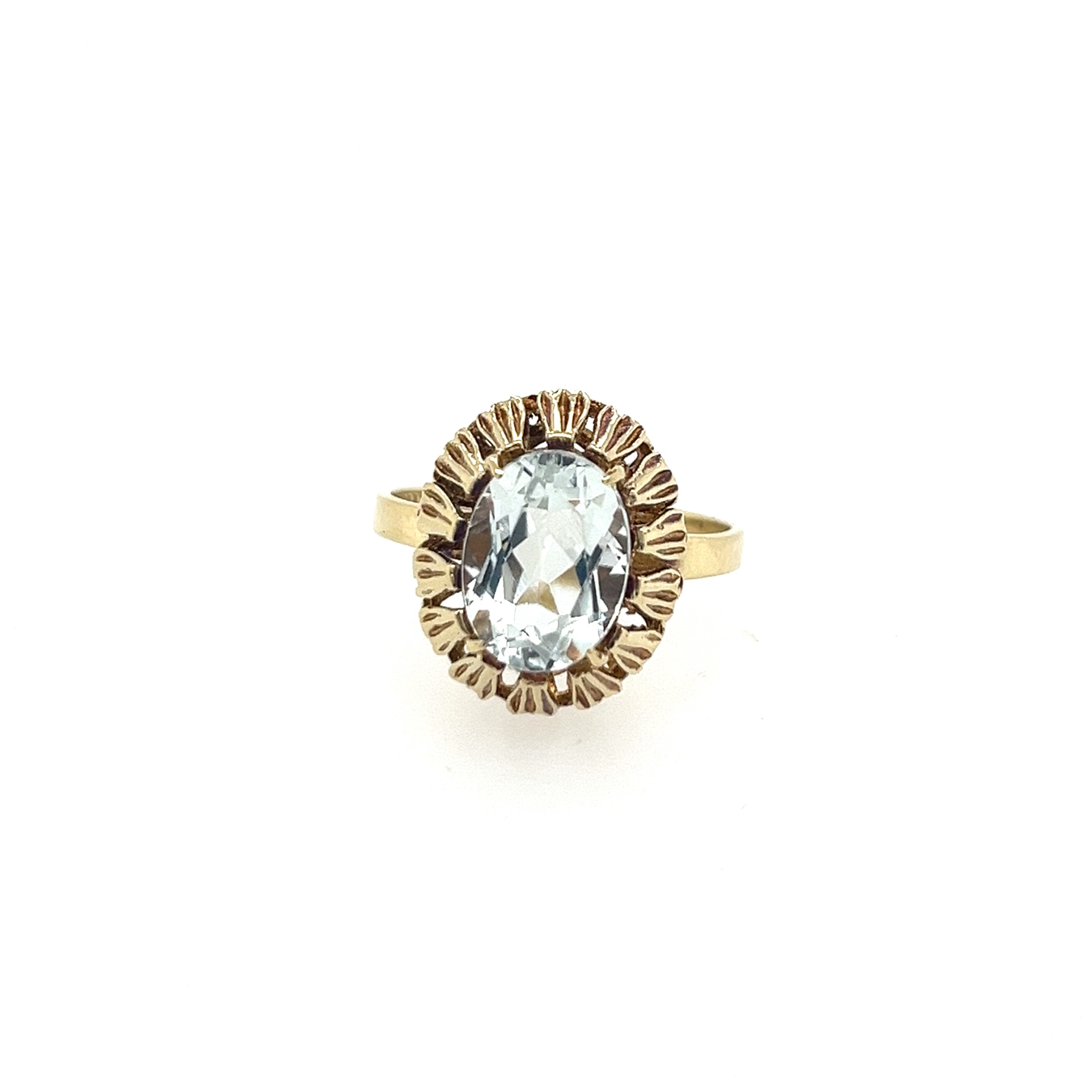 Vintage Jewelry – 14KT Gold - Ring Light Blue Beryl