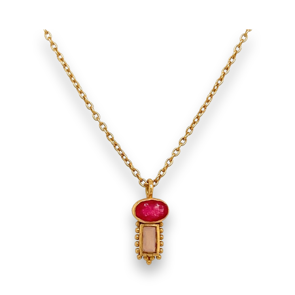 Muja Muja - Necklace Ruby - Peach Moonstone